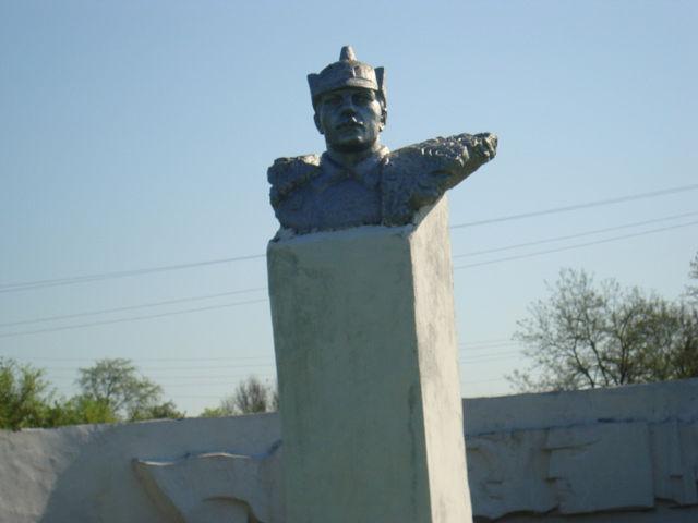Памятник ВОВ   Юловский image 6