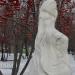 Скульптура «Девушка с веером» в городе Новосибирск