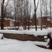 Развалины домика лыжной базы в городе Пермь