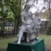 Снесённая скульптура матери с ребенком в городе Павловский Посад