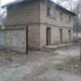 Полуразрушенное подсобное здание постройки 50-х годов в городе Запорожье
