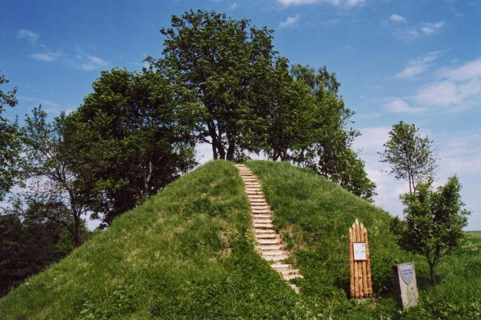 Totoriškio piliakalnis