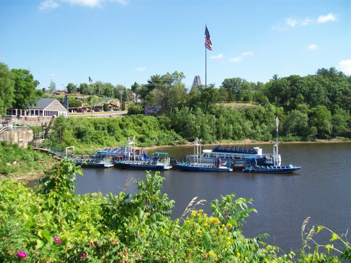 Lower Dells Boat Tours/Jet Boat Adventures Docks Wisconsin Dells