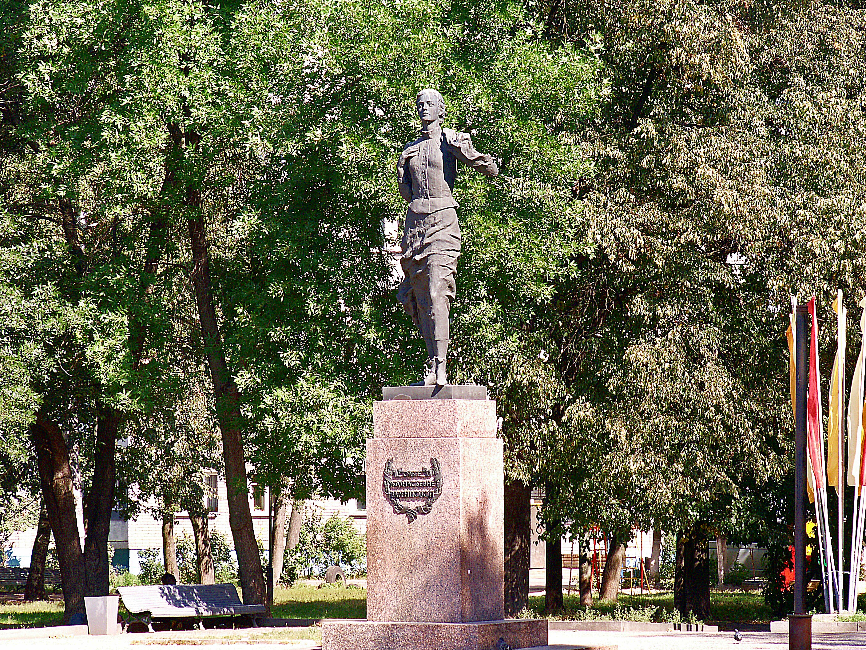 Памятник Ольге Варенцовой Иваново