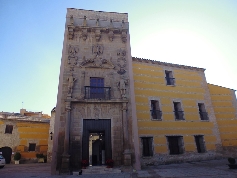 Palacio Ni Os De Don Gome And Jar