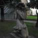 Скульптура «Девочка с флейтой» в городе Львов