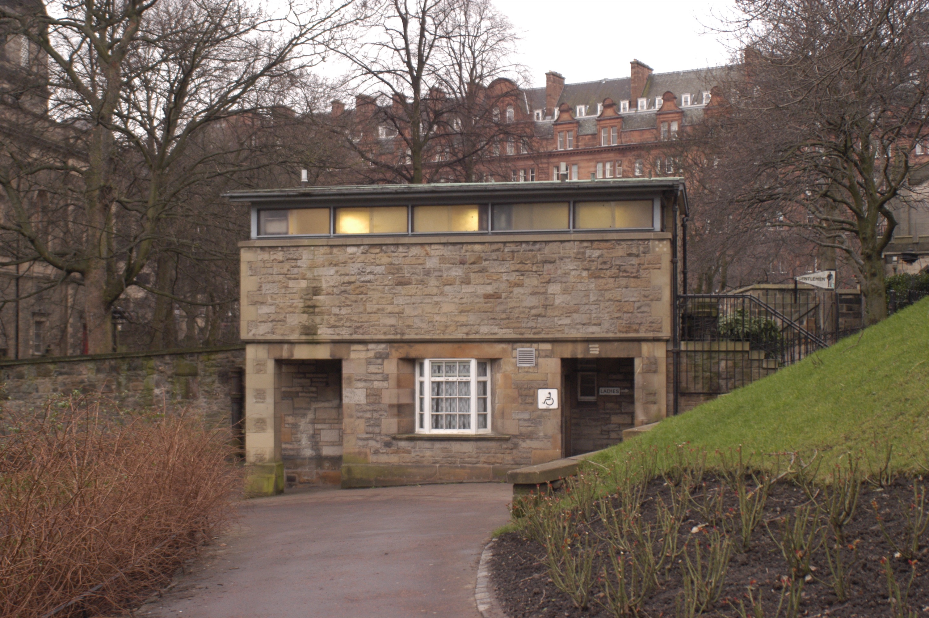 Public toilet Edinburgh