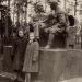 Развалины скульптуры в городе Дзержинск