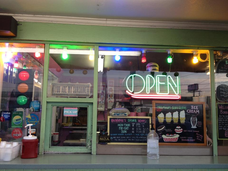 Bobbie's Dairy Dip Nashville, Tennessee