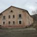 Заброшенный многоквартирный жилой дом в городе Владивосток