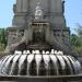 Fuente (ru) en la ciudad de Madrid