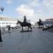 Скульптуры конных воинов в городе Улан-Удэ