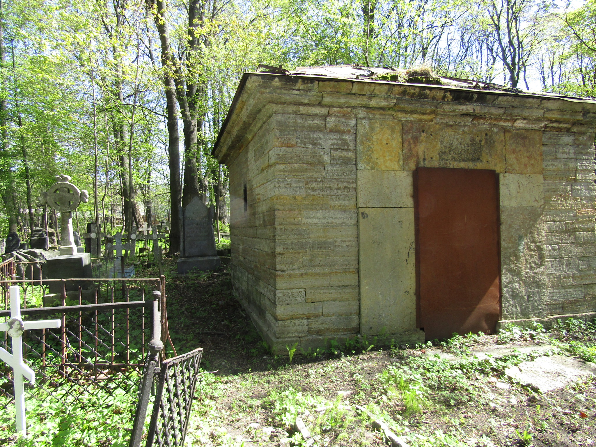 Склеп - Санкт-Петербург