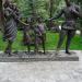 Скульптура «Возвращайся с Победой!» в городе Оренбург