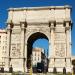 Триумфальная арка Порт-д'Экс (ru) dans la ville de Marseille