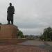 Памятник В. И. Ленину в городе Южно-Сахалинск