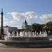 Круглый фонтан на площади Победы в городе Калининград