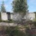 Развалины склада продовольствия в городе Остров