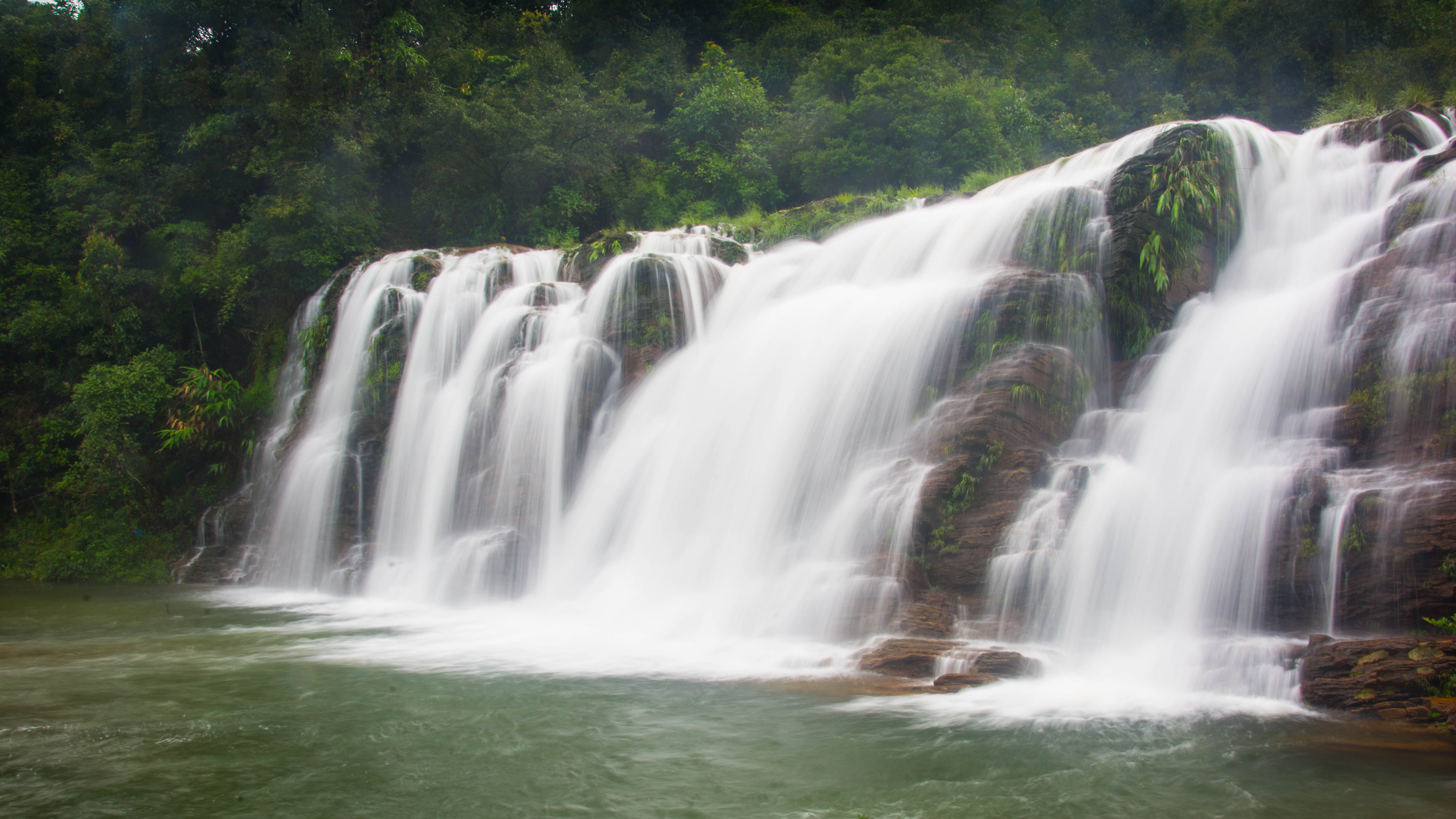 Wah Rashi Kshaid/Waterfalls