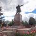 Памятник В. И. Ленину с трибуной