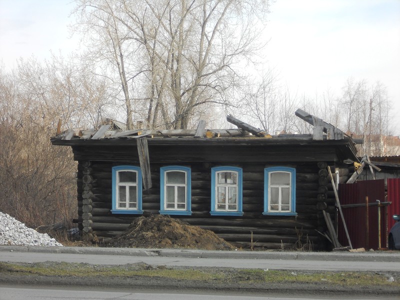 Руины дома - Krasnoturyinsk