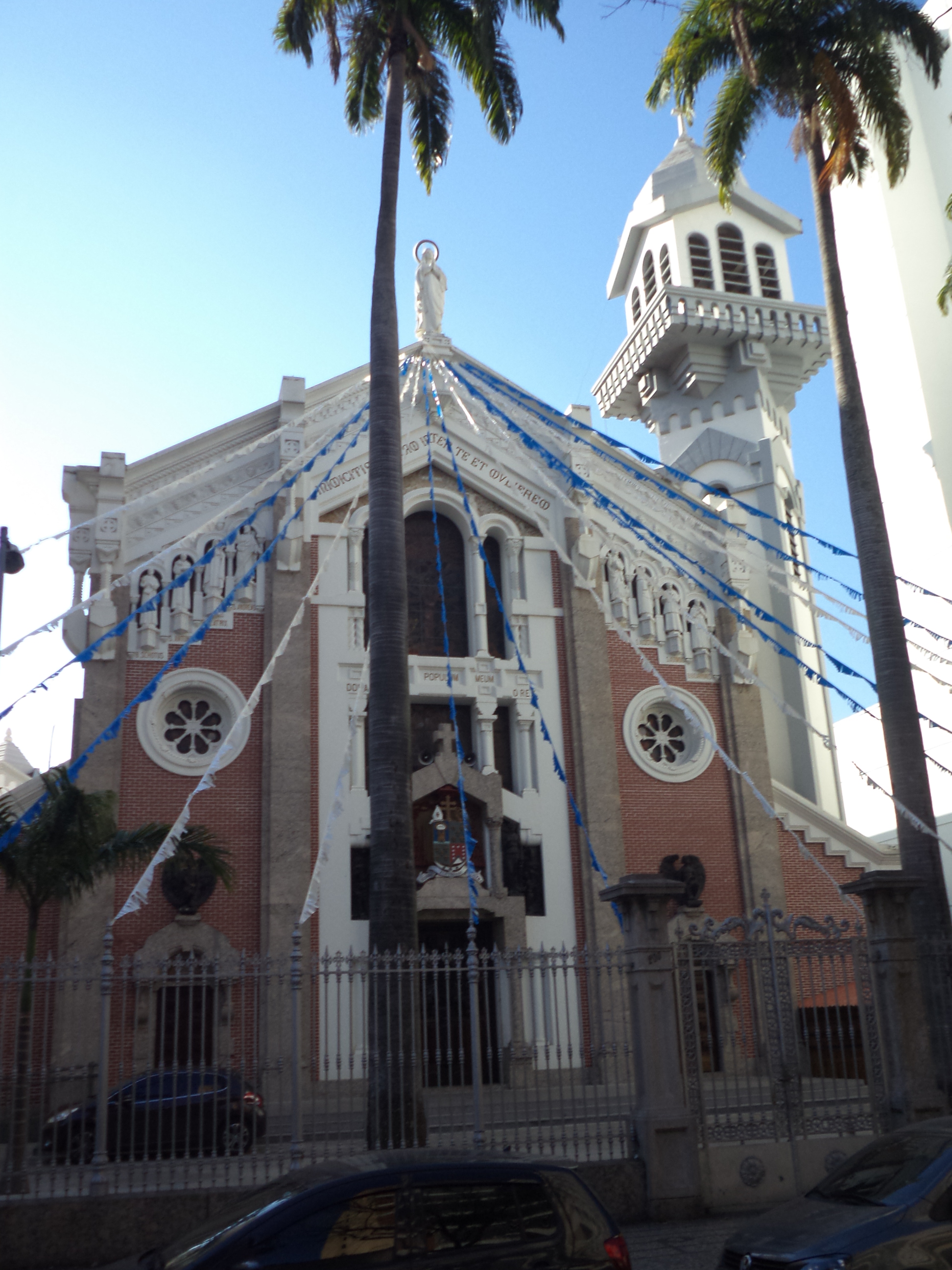 Basílica Nossa Senhora de Lourdes Rio de Janeiro Basílica Nossa Senhora de Lourdes Rio de Janeiro