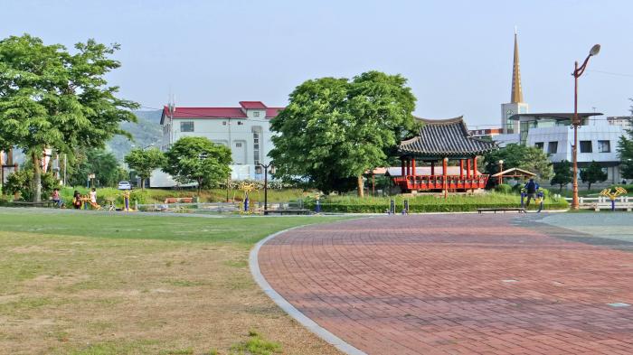 seolseong-park-eumseong