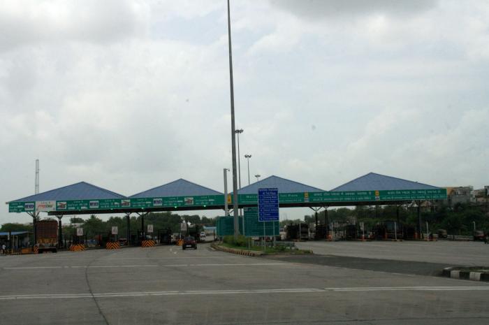 vasad-toll-plaza