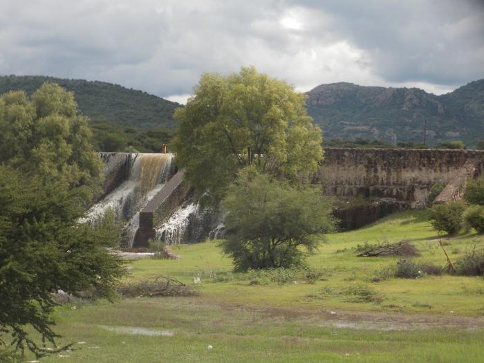 Los Sauces presa/represa