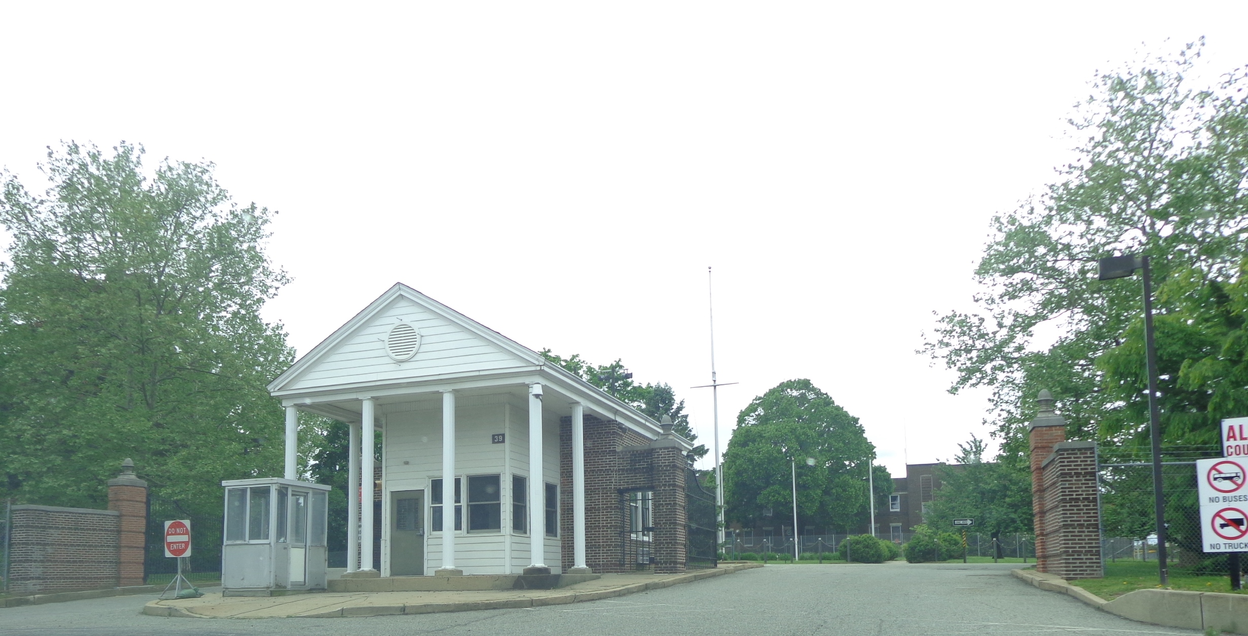 NAS JRB Willow Grove Gate House (Bldg. 39)