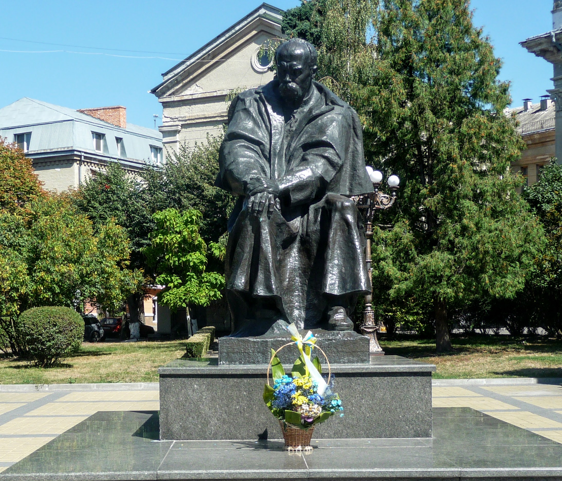 Пам'ятник Т.Г. Шевченку - Тернопіль