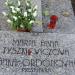 The tomb of Hanka Ordonówna in Warsaw city