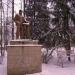 Скульптура «Ленин и мальчик» в городе Старая Русса