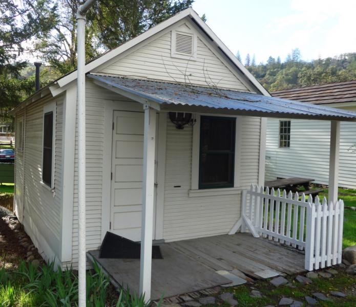 Coloma's First US Post Office