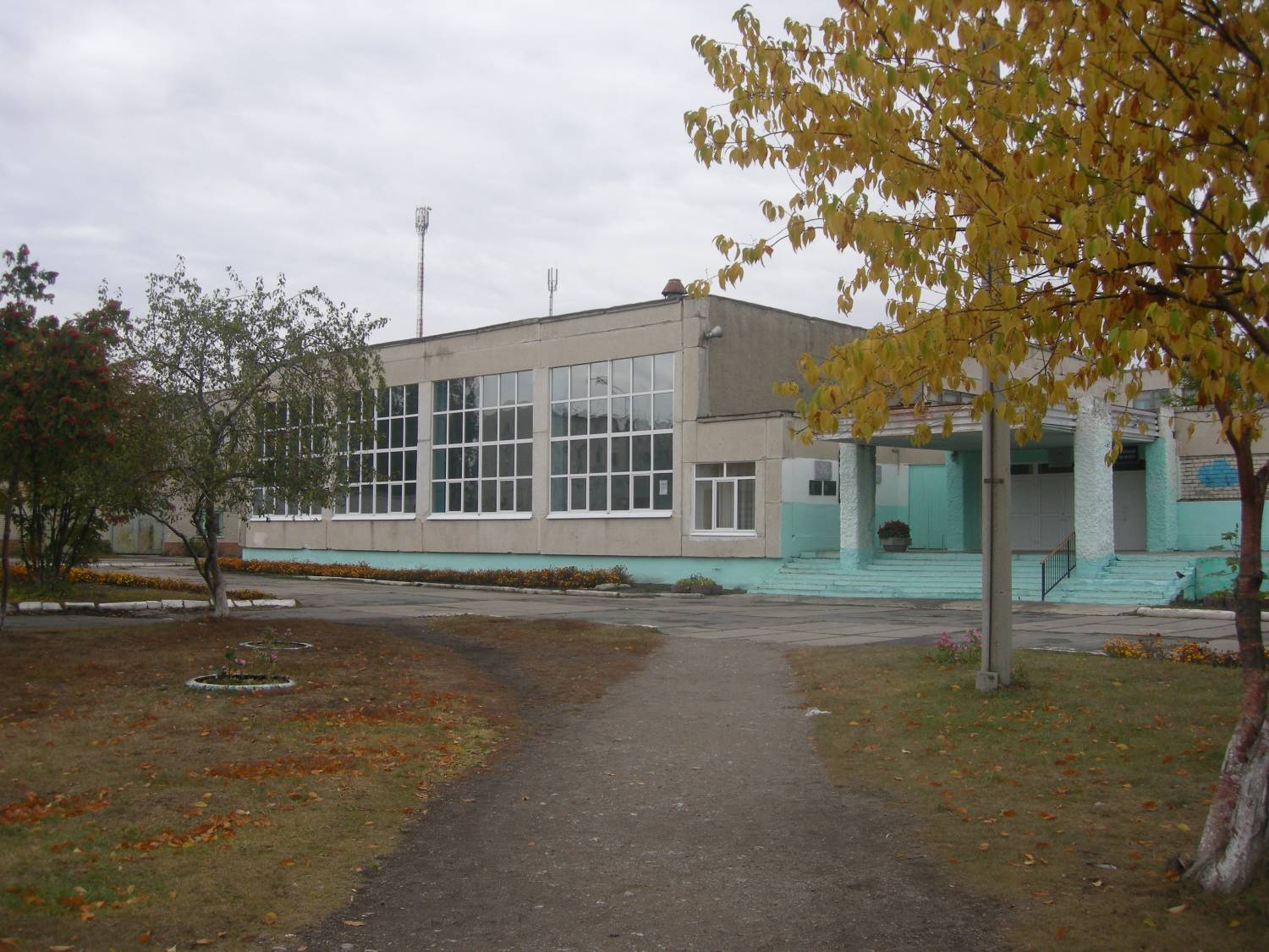 фото школы каменск уральский