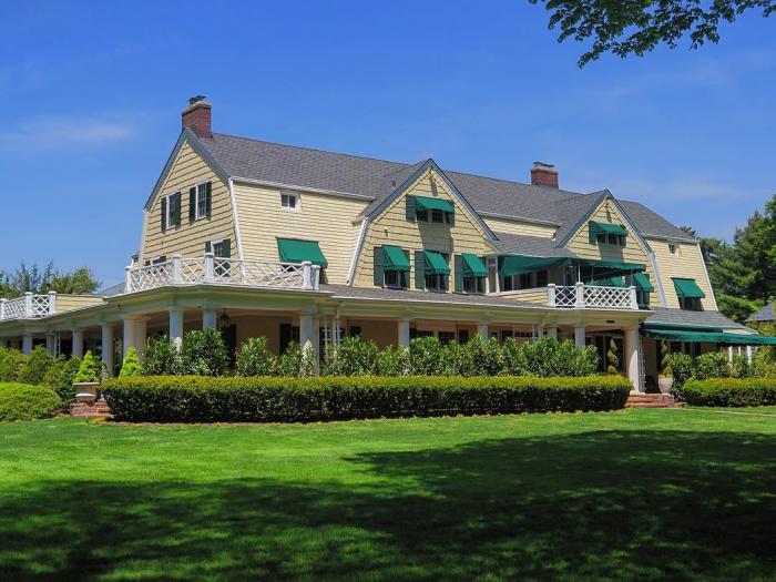 "Wyndymeede" Garden City, New York