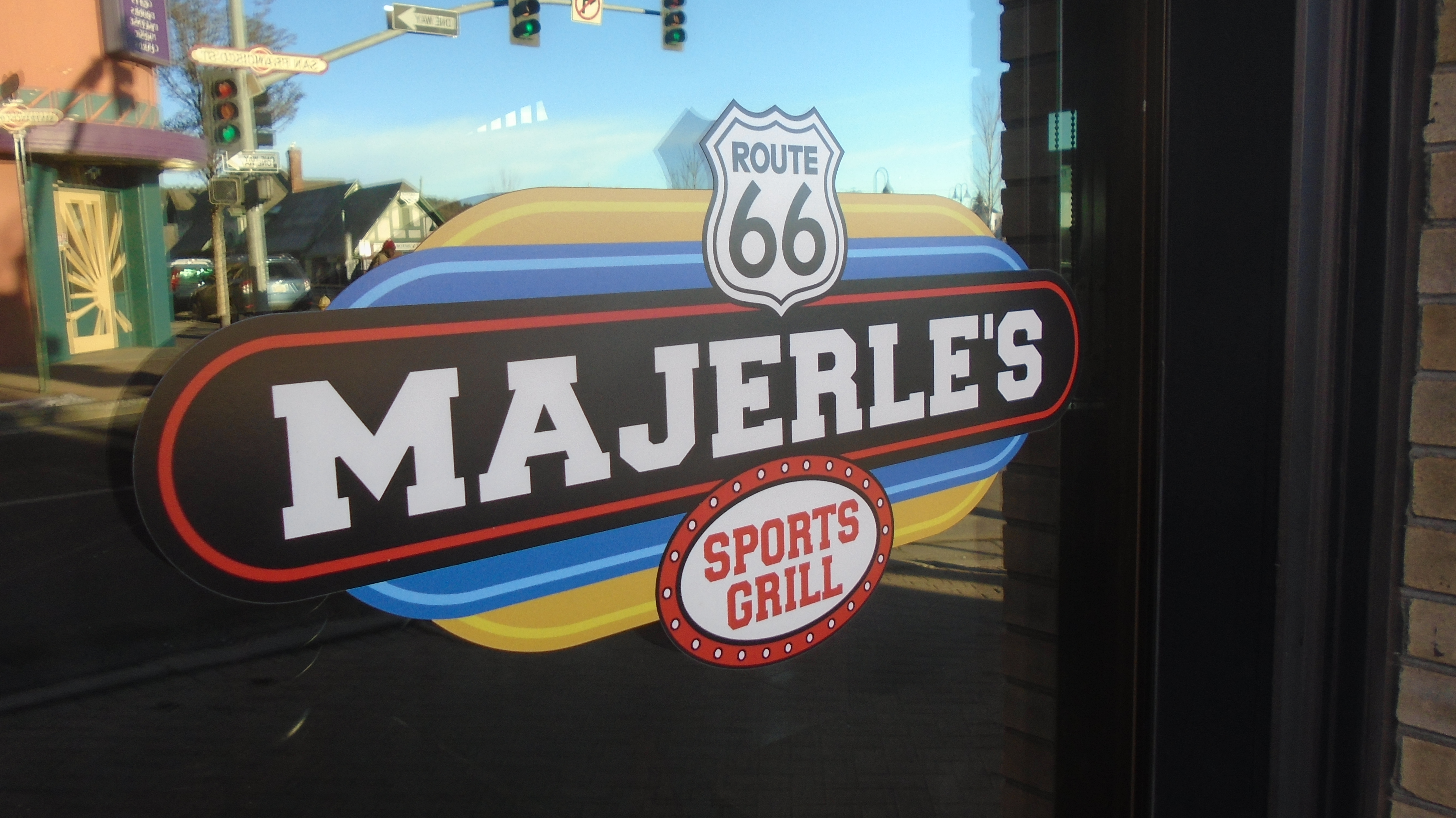 Dan Majerle - Majerle's Sports Grill