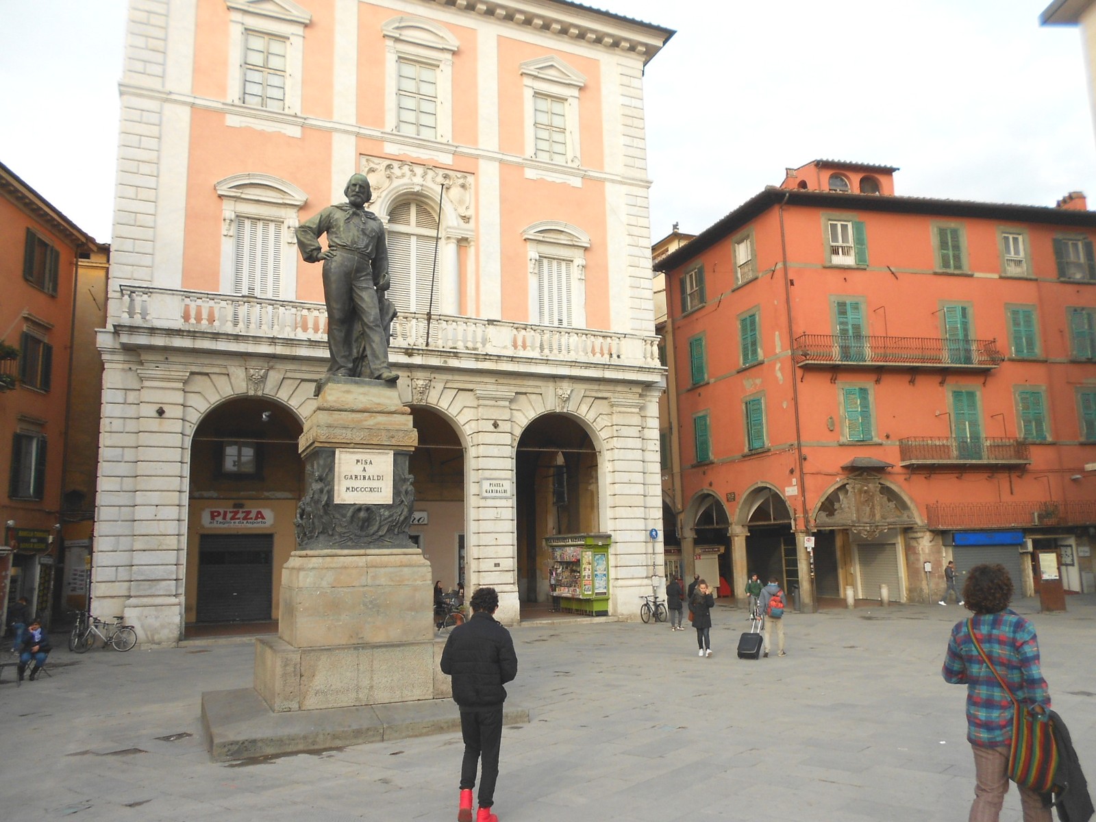 Piazza Garibaldi Pisa