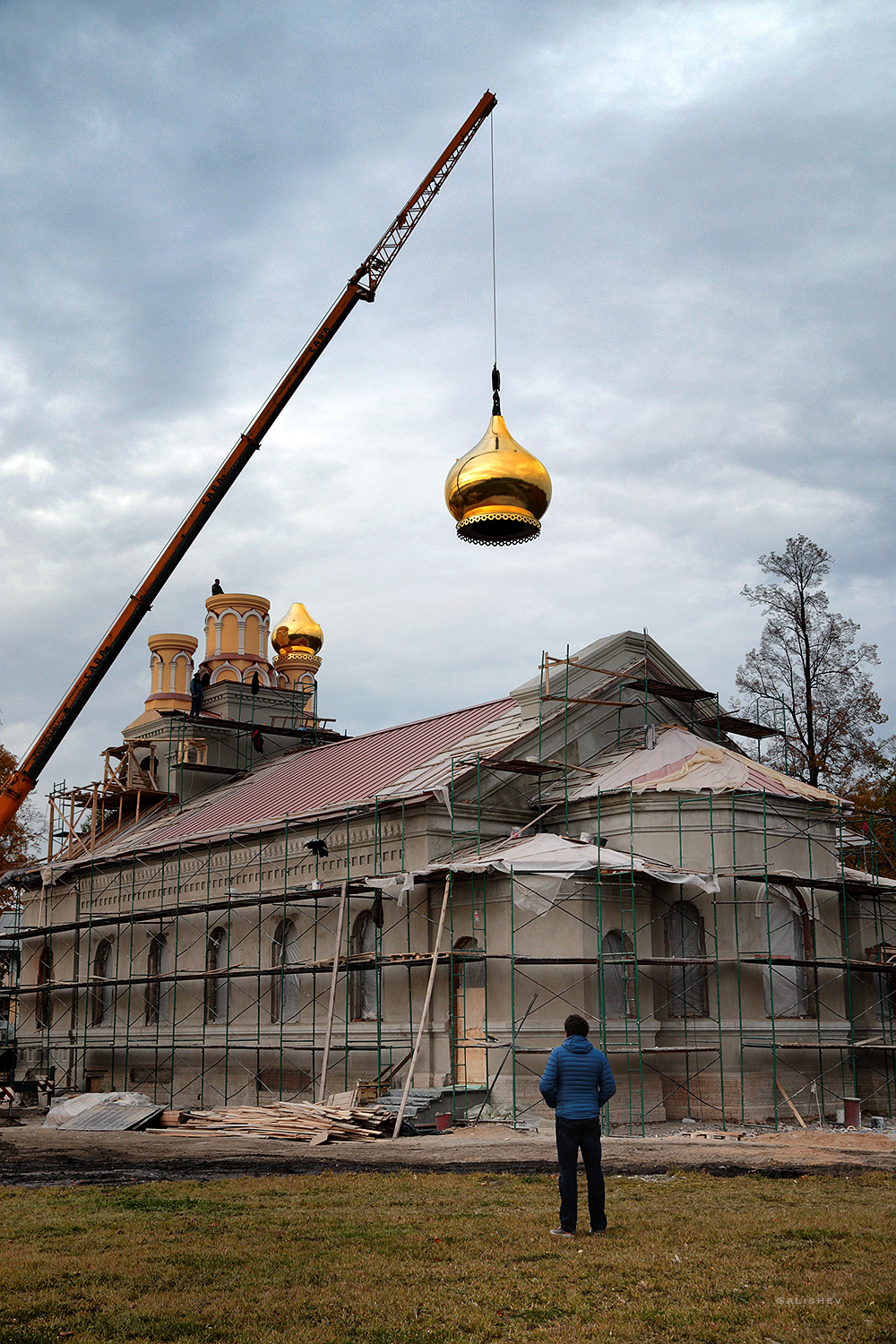 Sverdlovskaya naberezhnaya, 40 И - Saint Petersburg
