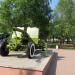 100-мм зенитная пушка КС-19 на постаменте в городе Москва