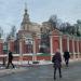 Территория храма Иоанна Воина в городе Москва