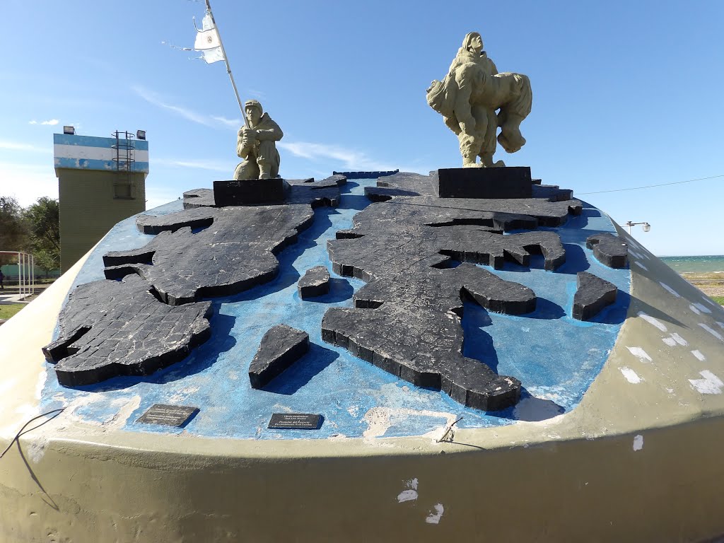 Monumento A Los Caídos En Malvinas Puerto Madryn