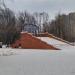 Зимняя горка в городе Москва