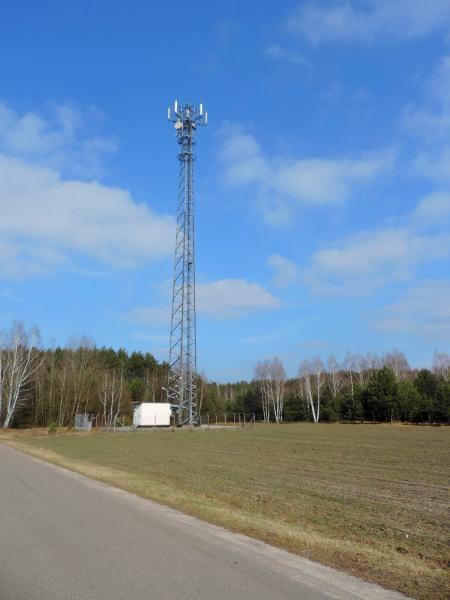 Maszt telefonii komórkowej Szewnica cell site cell tower en