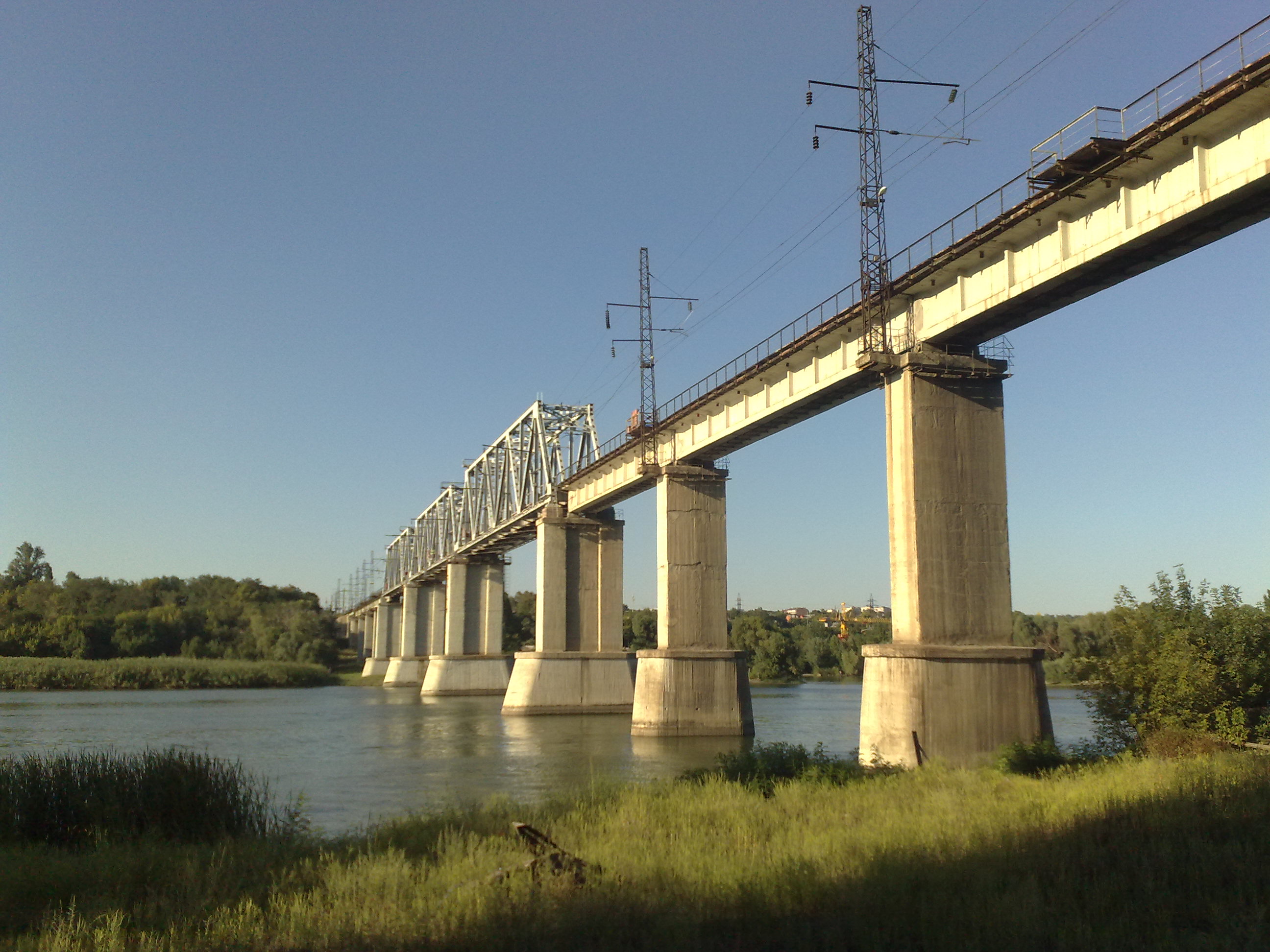 Аксайский ЖД мост в Ростове
