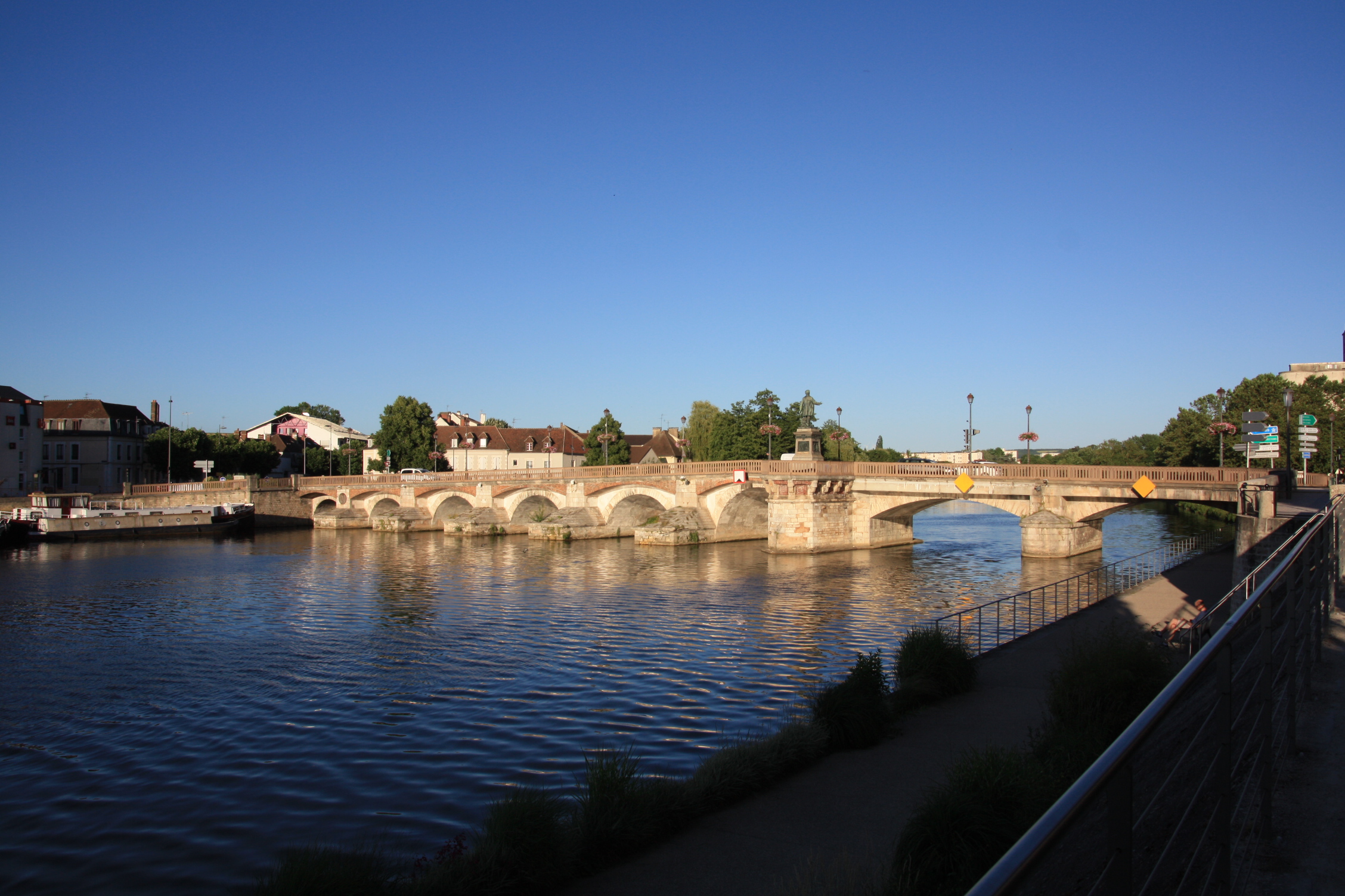 Pont Paul Bert Auxerre Bridge