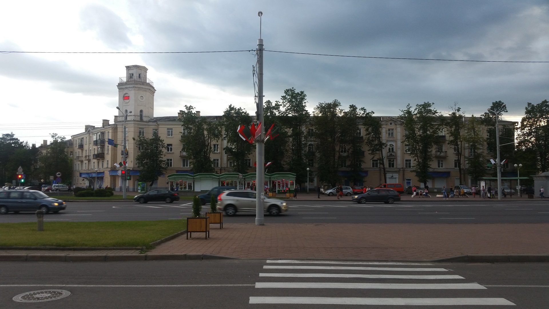 Партизанский проспект в Минске набережная
