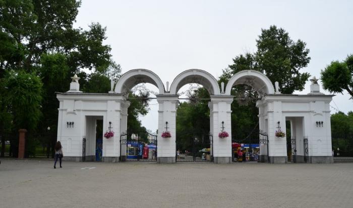 Парк «Динамо» в Хабаровске страдает от вандалов
