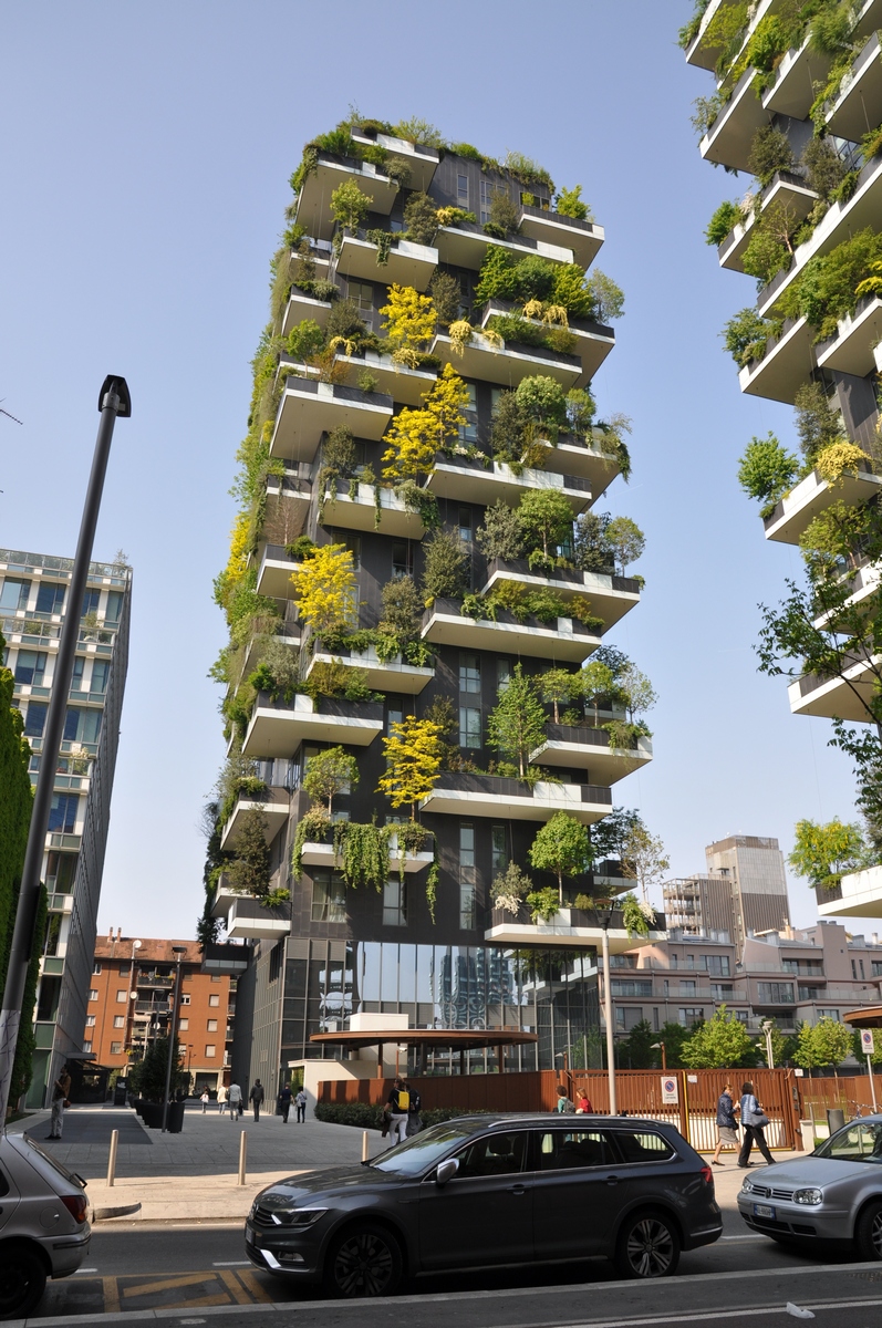 Bosco Verticale Torre De Castillia Milano