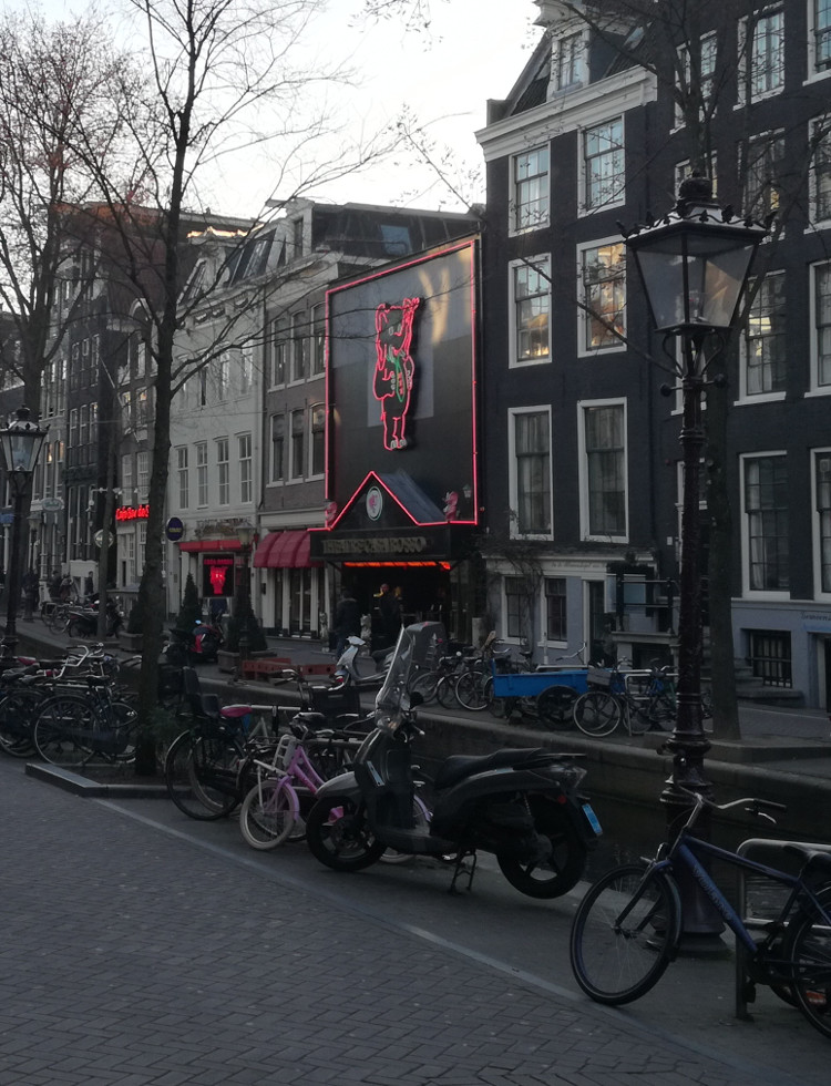Casa Rosso Amsterdam